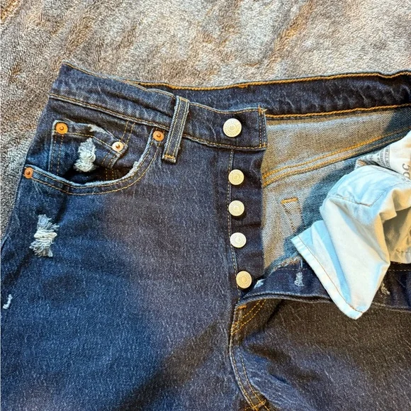 Levi’s 501 Dark Wash Blue Button-Fly Jeans - Picture 5 of 11